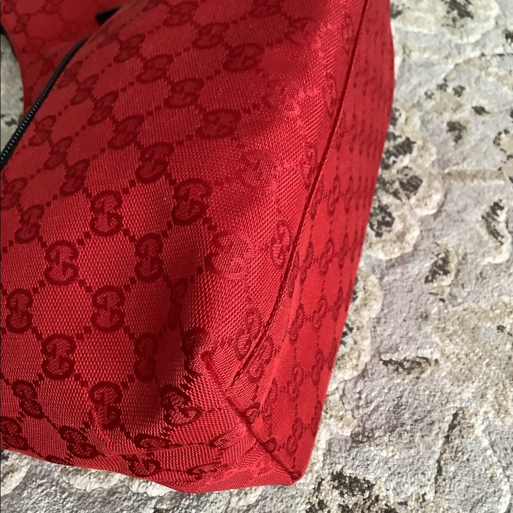 Authentic GUCCI shoulder bag 🔥HOT🔥 - Picture 10 of 15
